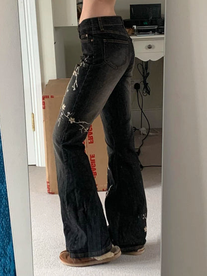Vintage Floral Embroidery Low Rise Jeans