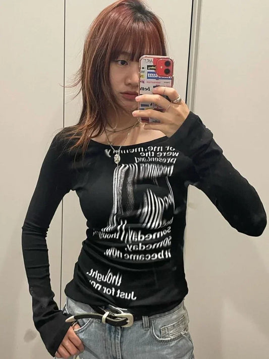 Graffiti Letter Print Slim Long T-Shirt
