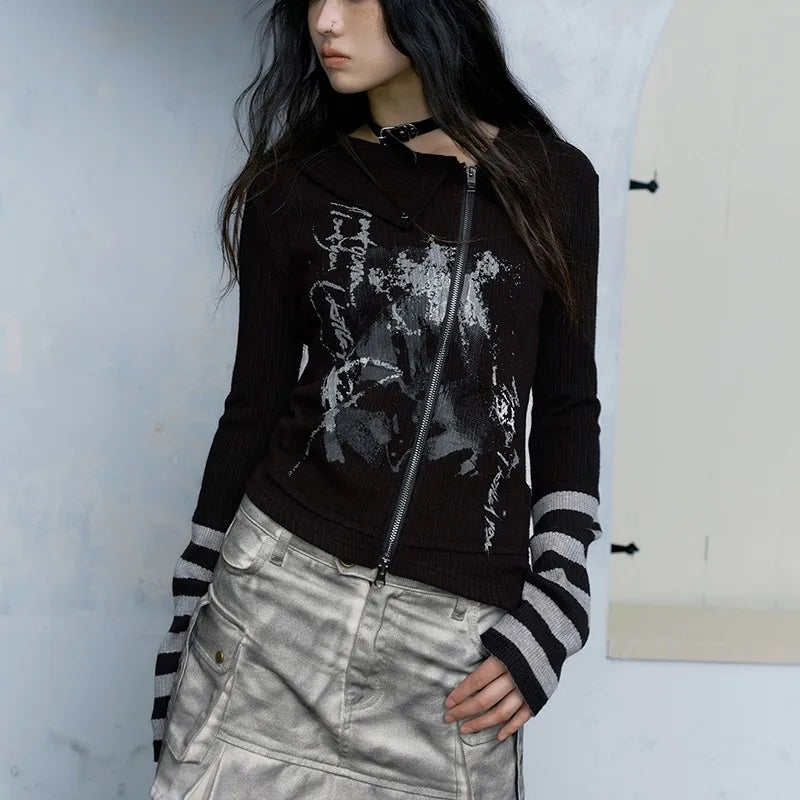Vintage Gothic Graffiti Print Zipper T-Shirt